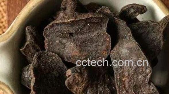 生何首乌泡酒的步骤-1