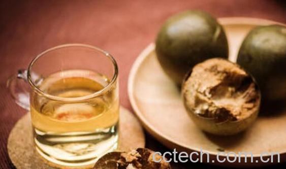 罗汉果怎么泡水喝 罗汉果泡水喝的功效与副作用-1