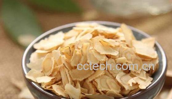 西洋参女人泡水喝的好处 西洋参对女人的副作用-0