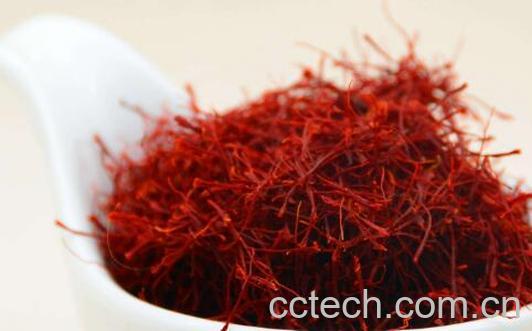藏红花泡脚的功效与作用 藏红花怎么泡脚-1