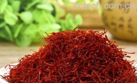 藏红花泡脚的功效与作用 藏红花怎么泡脚-0