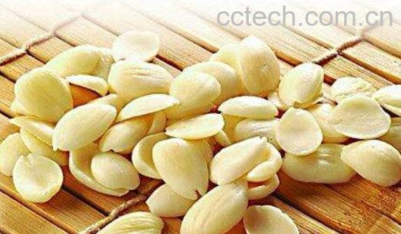 桃仁的功效与作用及吃法-0