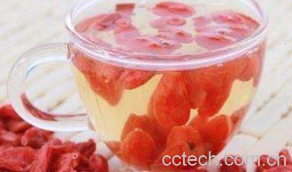 喝枸杞子泡水有什么好处 枸杞泡水喝的正确方法-1