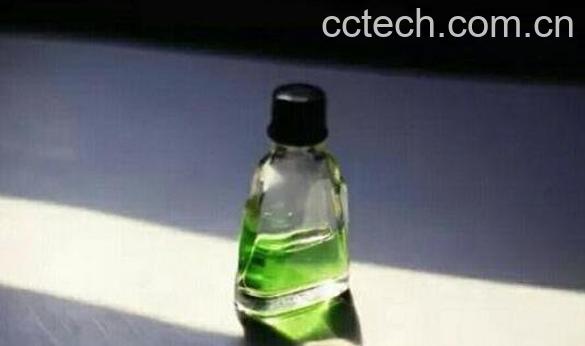 风油精滴肚脐眼的功效及注意事项-0