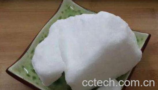 樟脑的功效与作用及副作用-0