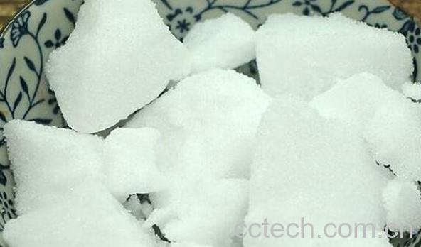 樟脑和樟脑丸的区别 -1