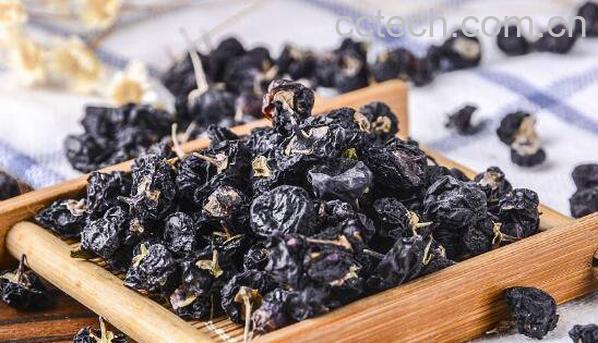 黑枸杞的功效与作用 黑枸杞怎么吃-1