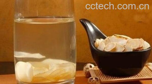 西洋参泡水喝的功效 西洋参泡水喝的禁忌-0