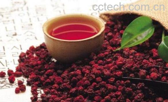 五味子酒配方 五味子酒的做法-1