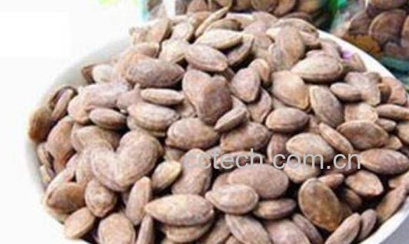 瓜蒌子是什么瓜的子 瓜蒌籽的功效和作用-0