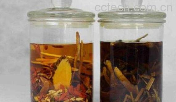 何首乌怎样泡酒 何首乌泡酒方法和配方-0