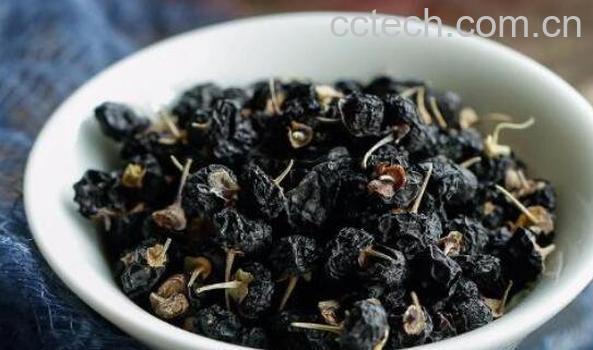 黑仙果的功效和作用 黑仙果怎么吃-1