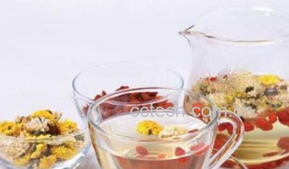 红枸杞怎么泡水喝 红枸杞泡水喝的功效-1