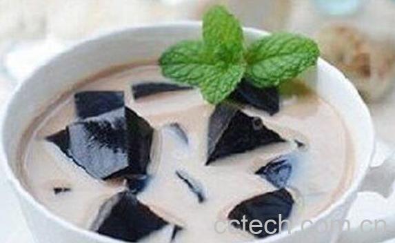 仙草和龟苓膏的区别-1