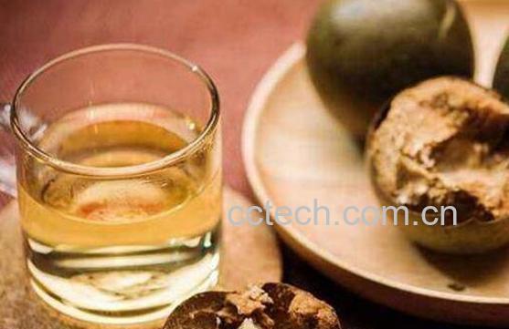 罗汉果泡水喝的功效 罗汉果怎么泡水-0