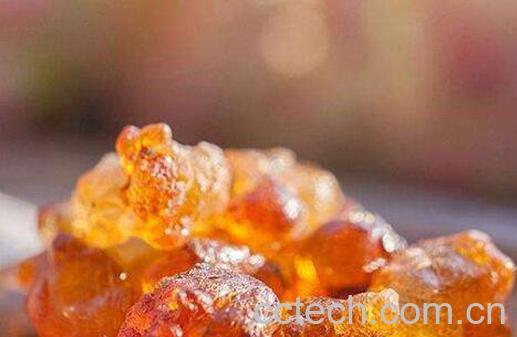 女性吃桃胶有什么好处 桃胶怎么吃效果好-0