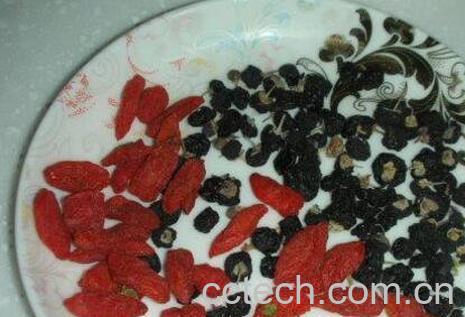 黑枸杞和红枸杞的区别-0