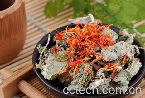 艾叶红花泡脚的好处与用法-1