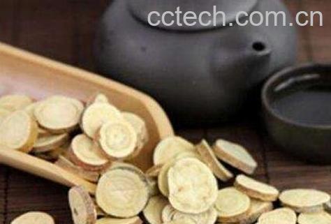 孕中期黄芪泡水喝的功效与副作用-0