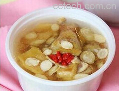 果蔬百科西洋参泡水的做法与功效-0