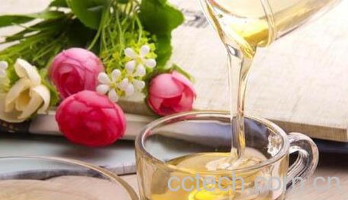 喝蜂蜜水的好处和坏处 喝蜂蜜水的禁忌-0