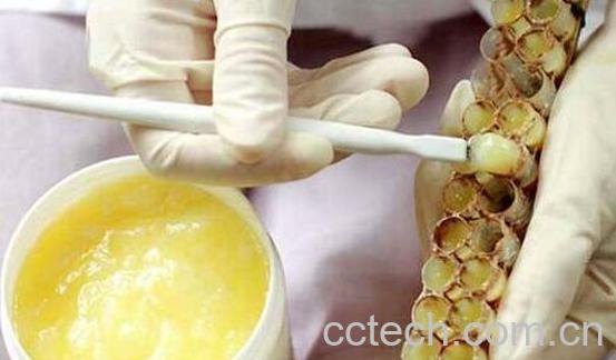 男性喝蜂王浆有什么好处和坏处-1