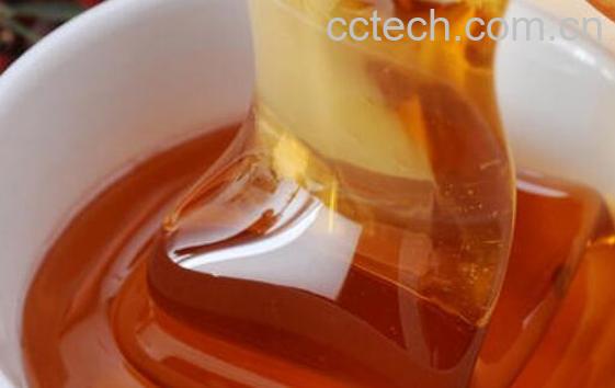 五味子蜂蜜的作用与功效 吃五味子蜂蜜的好处-0