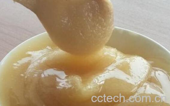 蜂蜜沉淀白色的是什么 蜂蜜为什么会结晶-0