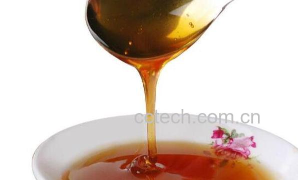 黑蜂蜜与普通蜂蜜区别 黑蜂蜜黑的功效-1