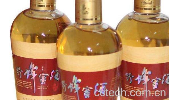 怎样饮用蜂蜜酒 喝蜂蜜酒的好处和禁忌-0