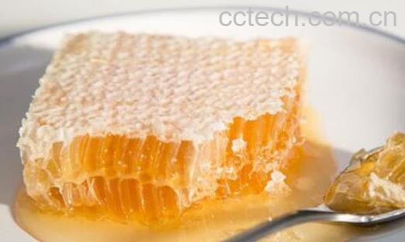 蜂巢蜜怎么吃 蜂巢蜜的正确吃法-0
