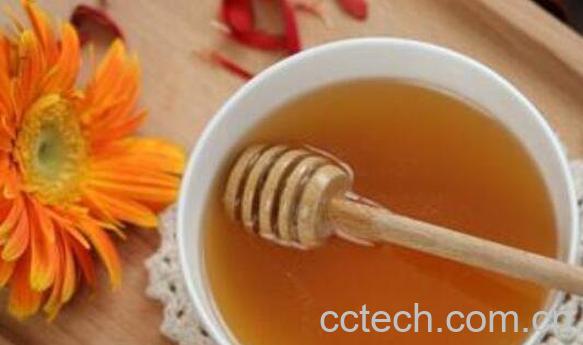 蜂蜜泡白酒的制作方法及功效作用-1