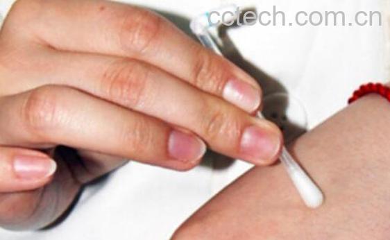 被蜜蜂蛰了怎么消肿快 蜜蜂蛰消肿的最快方法-1