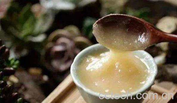 油菜花蜜怎样辨别真假 油菜花蜜结晶吗-1