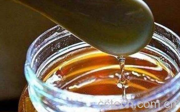 女人长期喝蜂蜜的坏处 喝蜂蜜水的4大禁忌-1