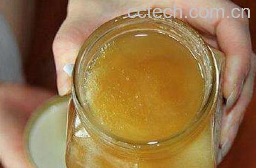 蜂蜜变质是什么样子 蜂蜜变质能吃吗-0