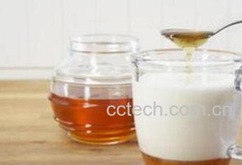 牛奶可以加蜂蜜吗 牛奶加蜂蜜的功效-1