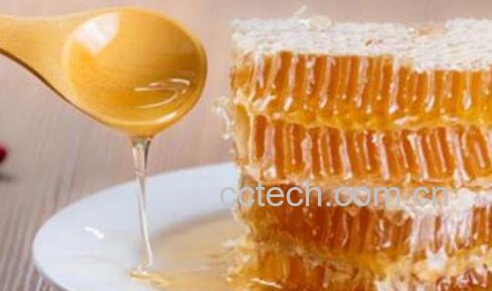 蜂巢蜜是怎么形成的 蜂巢蜜什么人不能吃-0