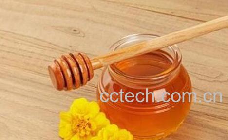 蜂蜜可以直接涂脸上吗 蜂蜜涂脸的正确方法-1