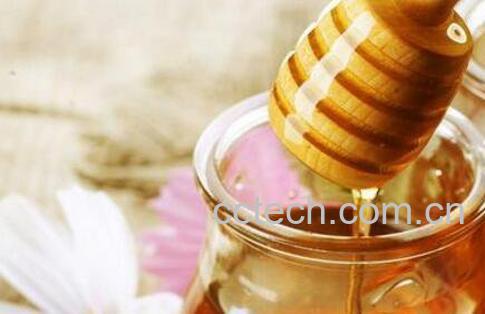 一杯清水辨别蜂蜜真假-0