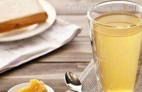 睡觉前吃蜂蜜水好不好 睡觉喝蜂蜜水会不会胖-0