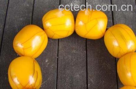 蜜蜡是什么形成的 蜜蜡为什么不能送人-0