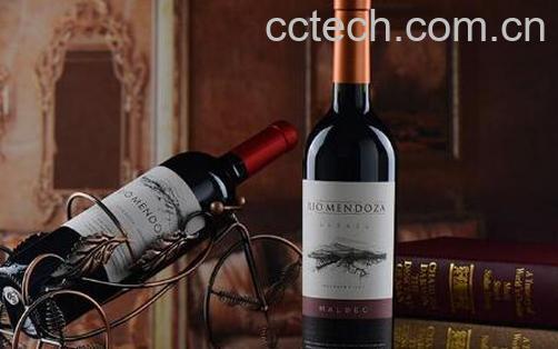 喝红酒的好处有哪些 喝红酒的坏处-0