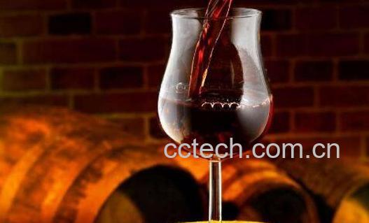 喝葡萄酒的好处和坏处 喝葡萄酒的危害-1