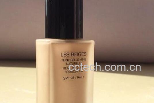 粉底液和粉饼的区别-1