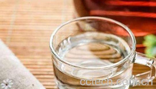 多喝水的好处与坏处 每天多喝水有什么好处-0