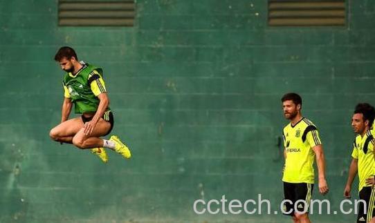 怎么锻炼弹跳力 如何练弹跳力-1