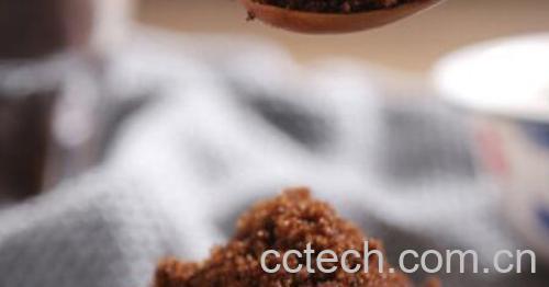 红糖和赤砂糖的区别 吃红糖的好处-1