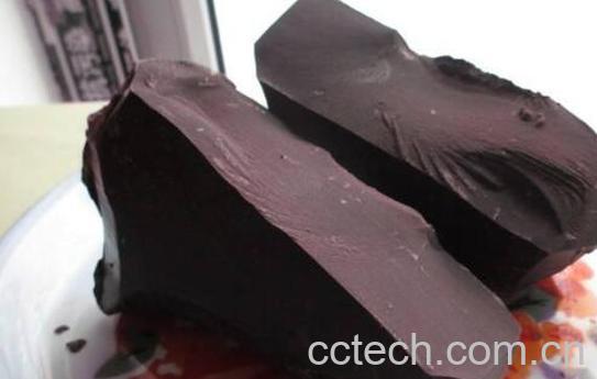 吃黑巧克力的好处 吃黑巧克力的危害-1