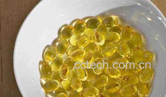 女人吃鱼油的好处与坏处有哪些-0